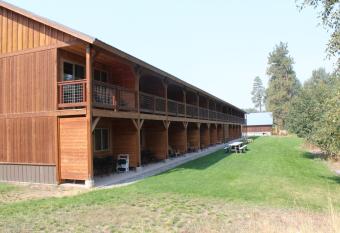 Methow River Lodge and Cabins has Balcony rooms