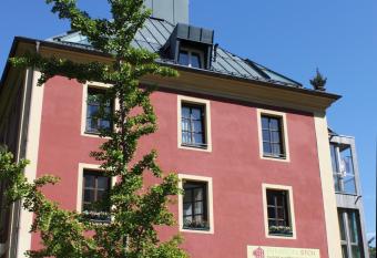 Pension Stoi budget guesthouse allows 18 year olds to book a room