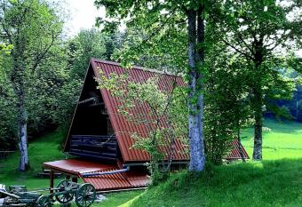 Ku  a za odmor Gale has Smoking/Balcony rooms