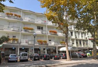 Aparthotel Pineda has Balcony rooms