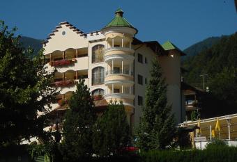 Hotel Sieghard Zillertal has Balcony rooms