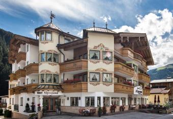 Alpenjuwel J  ger has Balcony rooms