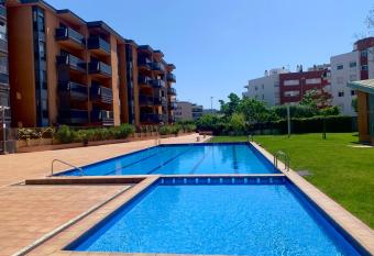 Apartment Santa Cristina allows 18 year olds to book a room