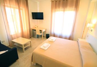 Arcadia has Balcony rooms