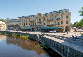 Elite Stadshotellet Karlstad allows 18 year olds to book a room