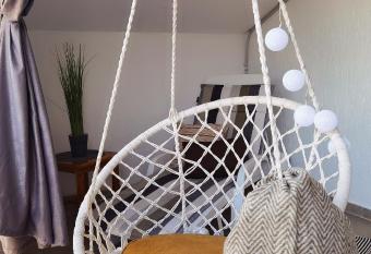 Apartments Slavica has Balcony rooms