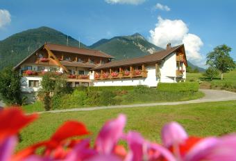 Aktiv Hotel Karnia allows 18 year olds to book a room