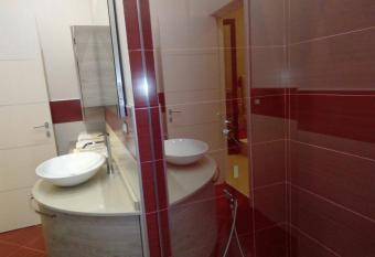 Luxury B&B Coccolhouse allows 18 year olds to book a room