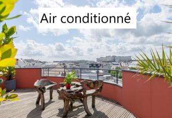 Hotel Belfort has Balcony rooms