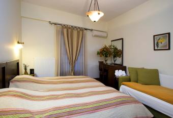 Dimosthenis has rooms with a private hot tub