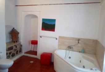 b&b Vallone del grano has Smoking/Balcony rooms