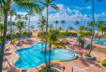 Islander Resort has Balcony rooms