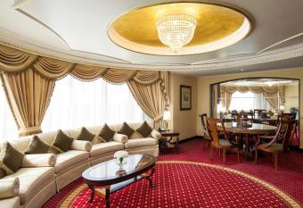 Al Ahsa InterContinental, an IHG Hotel has Smoking/Balcony rooms