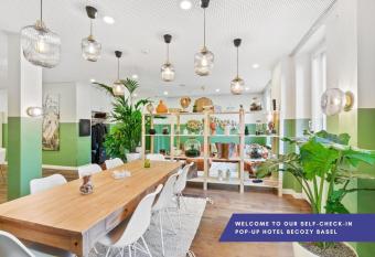 Becozy Self Check-in Hotel Basel an der Messe allows 18 year olds to book a room