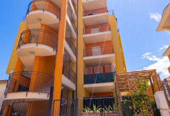 Residence Palazzo Sayonara has Balcony rooms