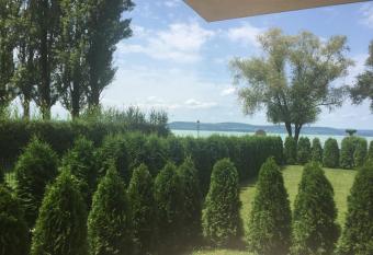 Lakeview Apartment has Balcony rooms