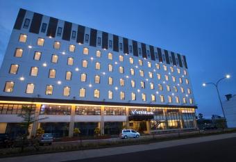 Verse Hotel Cirebon allows 18 year olds to book a room