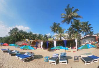 Salida del Sol Patnem has Balcony rooms