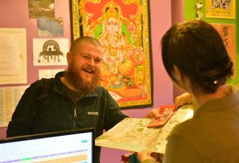 Outlanders Tribe Hostel has Balcony rooms