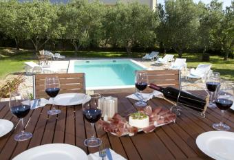 4 bedrooms villa with city view private pool and enclosed garden at Solin 3 km away from the beach has Balcony rooms