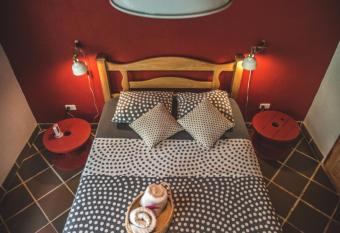 Finca Hostal Bolivar - Casa Maracuya has Balcony rooms