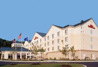 Hilton Garden Inn Gettysburg allows 18 year olds to book a room