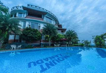 Mount Xanadu Resorts has Balcony rooms