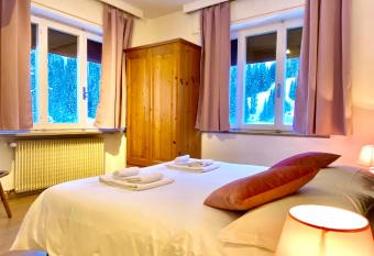 Hotel B&B Lorenzini Ski has Balcony rooms