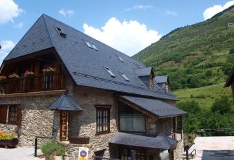 Hotel   o De Pierra has Balcony rooms