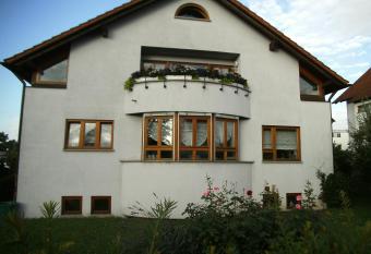 Briem Wohngef  hl Vermietung allows 18 year olds to book a room