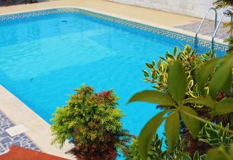 Residencial Pinho Verde has Balcony rooms