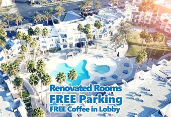 Serene Vegas Boutique Hotel Las Vegas has Balcony rooms