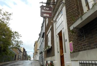 Hotel Cap Diamant allows 18 year olds to book a room