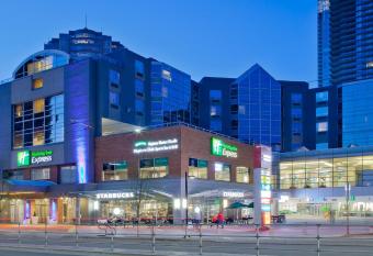 Holiday Inn Express VancouveroMetrotown (Burnaby) By IHG allows 18 year olds to book a room