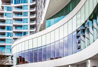 Pinnacle Hotel at the Pier has Balcony rooms