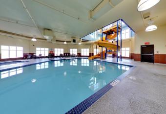 Holiday Inn Express Hotel & Suites - Edmonton International Airport, an IHG Hotel allows 18 year olds to book a room