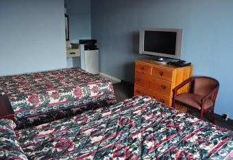 Ocean View Inn has Balcony rooms