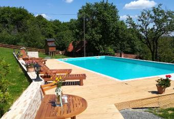 Grebengradska Medna Hi  a has Balcony rooms