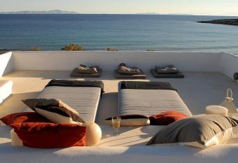 Villa Faragas has Balcony rooms