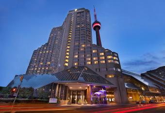 Intercontinental Toronto Centre allows 18 year olds to book a room