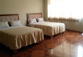 Antares Inn has Smoking rooms