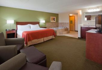 DoubleTree by Hilton Austin has Balcony rooms