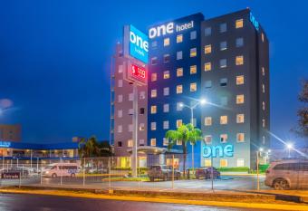One Monterrey Aeropuerto allows 18 year olds to book a room