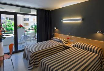 Hotel Nautico has Balcony rooms