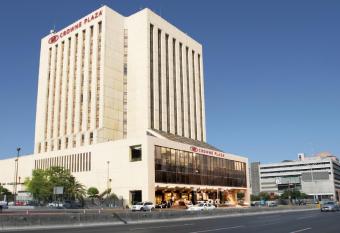 Crowne Plaza Monterrey allows 18 year olds to book a room
