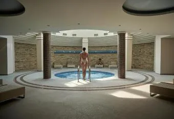 Apartment on Sokrati has Balcony rooms