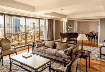 InterContinental Buenos Aires, an IHG Hotel has rooms with a private hot tub