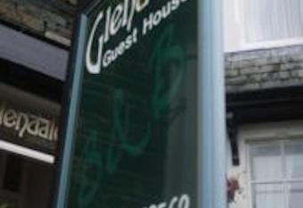 Glendale Guest House allows 18 year olds to book a room