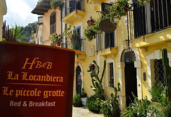 La Locandiera affittacamere has Balcony rooms