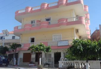 Studios Florand Sela has Balcony rooms